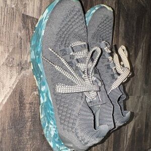 No bull shoes size 7 women’s